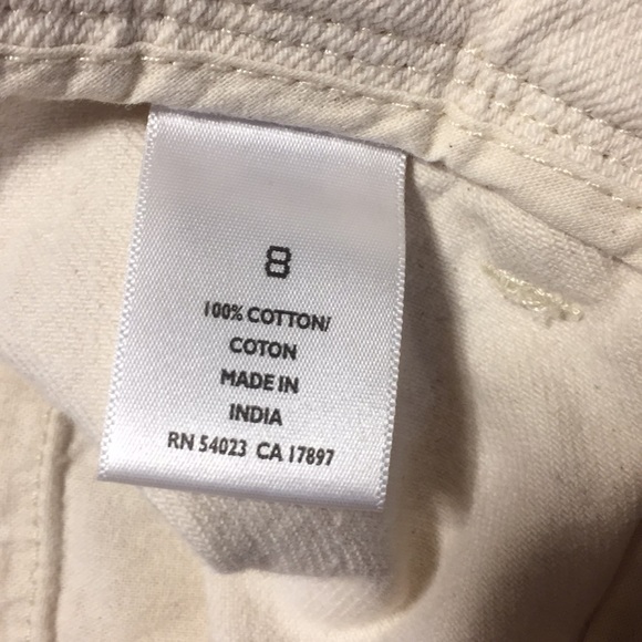 Old Navy Women’s Capris - Picture 4 of 6